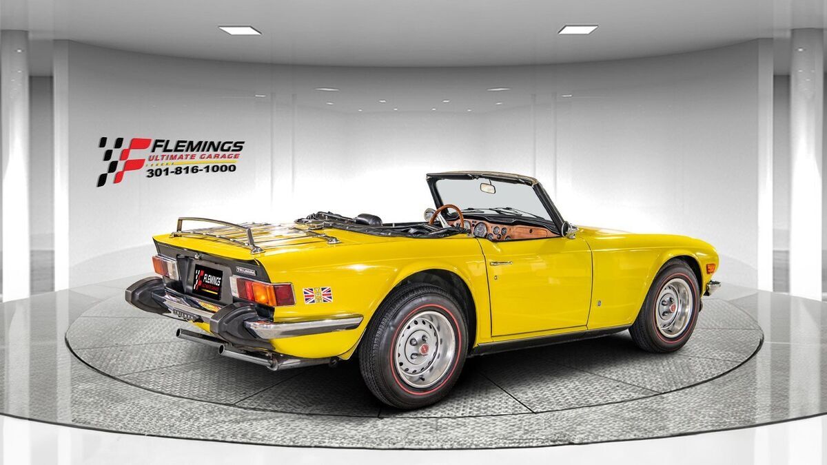 1976 Triumph TR-6 Roadster - photo 5