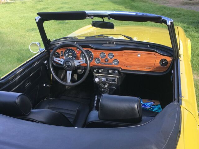 1975 Triumph TR-6 - photo 2