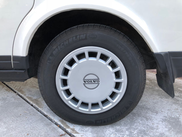 1990 Volvo 240 DL - photo 11