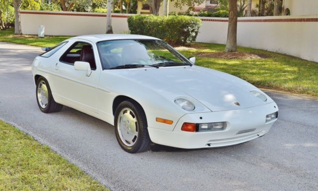 1987 Porsche 928 2 Door Coupe - photo 2