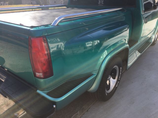 1994 Chevrolet C/K Pickup 1500 Dixie Custom Trim - photo 8