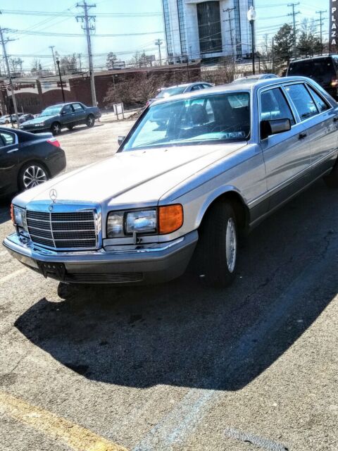 1986 Mercedes-Benz 400-Series - photo 2