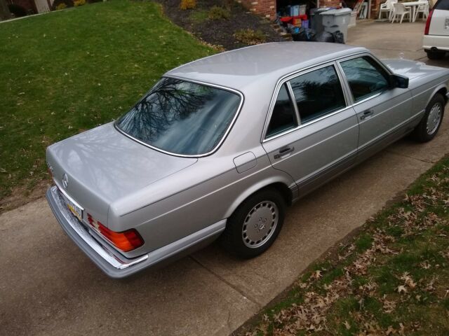 1986 Mercedes-Benz 400-Series - photo 10