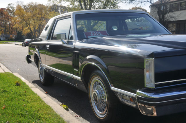 Mint condition 2door Mark VI. Black With White full vinyl roof. 1981 Lincoln Mark Series Mark VI
