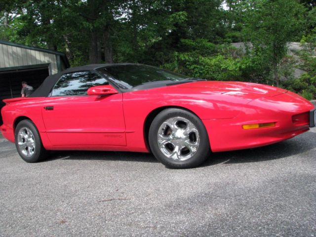 1992 Pontiac Firebird Base Convertible 2-Door - photo 13
