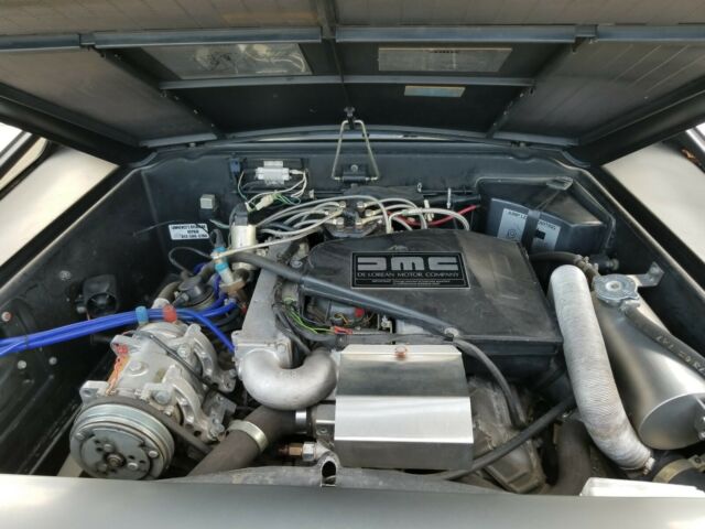 1982 DeLorean DMC-12 - photo 5