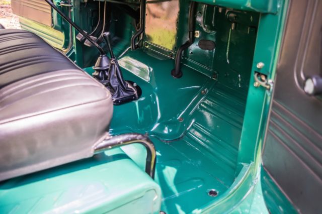 1977 Toyota Land Cruiser FJ40 - photo 12