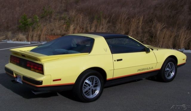 1987 Pontiac Firebird FORMULA 1500 ORG MILES PRISTINE STOCK BENCHMARK QUALITY - photo 2
