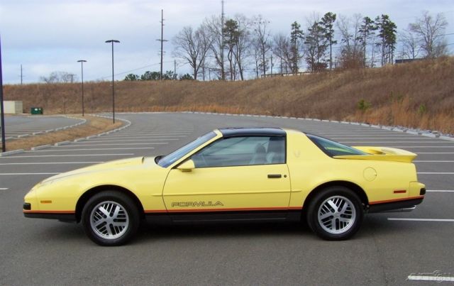 1987 Pontiac Firebird FORMULA 1500 ORG MILES PRISTINE STOCK BENCHMARK QUALITY - photo 6