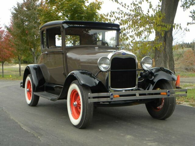 1929 Ford Model A Special Coupe - photo 12