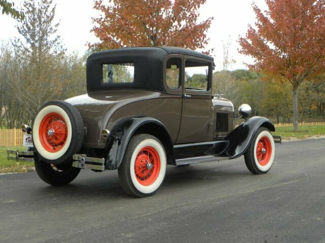 1929 Ford Model A Special Coupe - photo 4