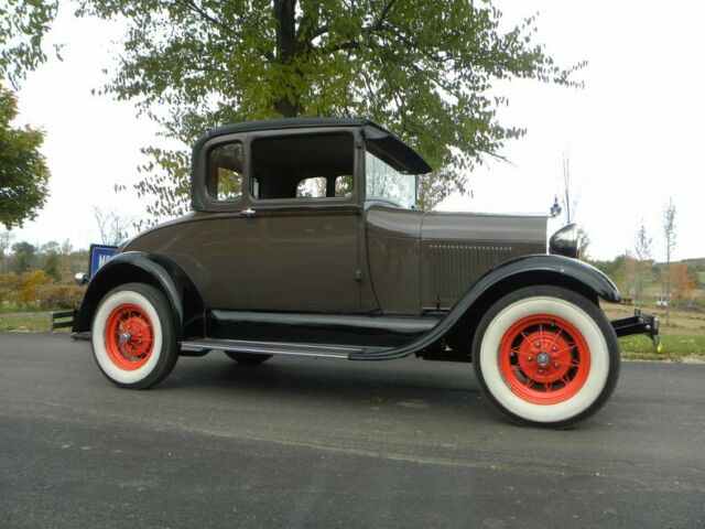 1929 Ford Model A Special Coupe - photo 8