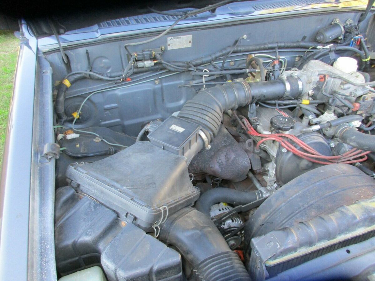 1992 Mitsubishi Mighty Max - photo 12