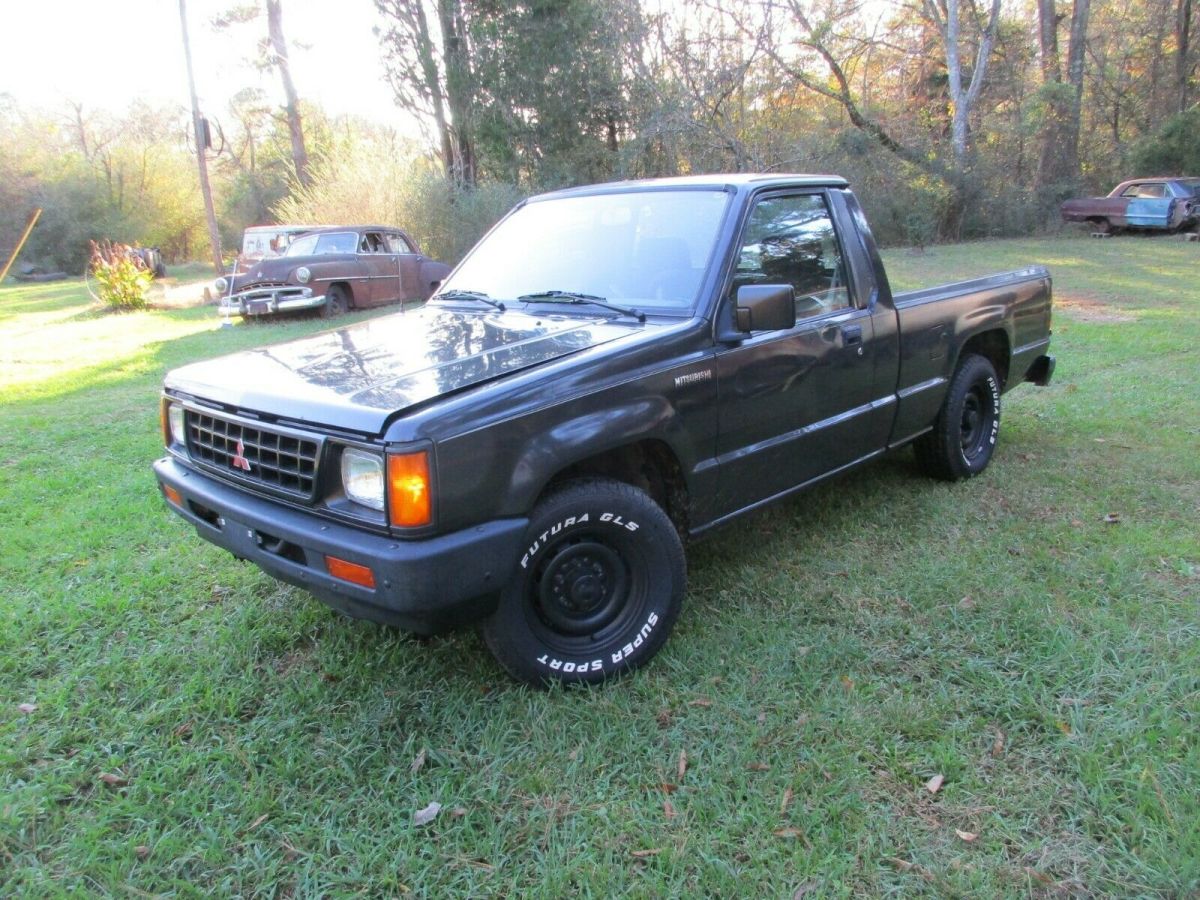1992 Mitsubishi Mighty Max - photo 2