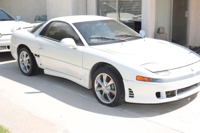 Mitsubishi 3000 VR-4 ...PARTS CAR--- ONE OF TWO FOR SALE. 1992 Mitsubishi 3000GT