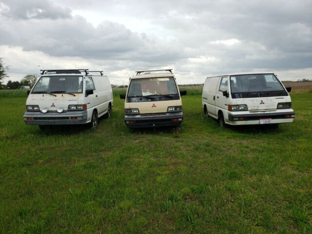 Mitsubishi Cargo Vans 1987 Mitsubishi Other