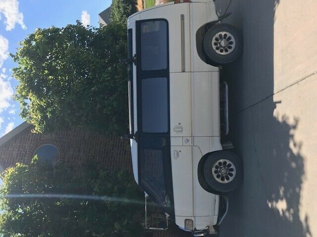 Mitsubishi Delica 1980 Mitsubishi Other L300