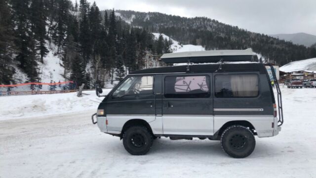 1991 Mitsubishi Other Delica L300 - photo 2