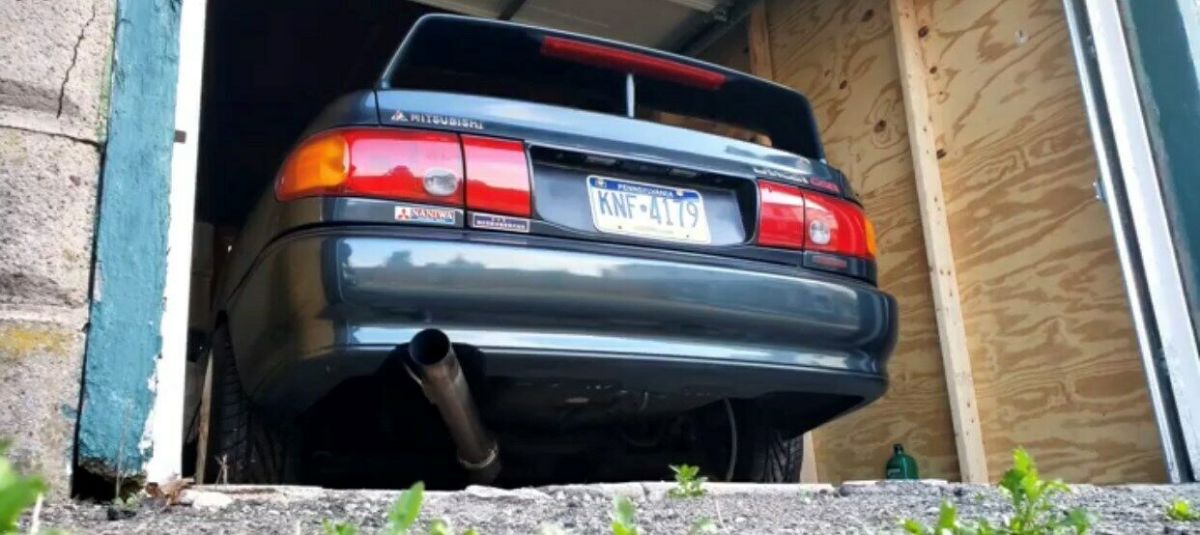 1992 Mitsubishi Evolution sedan - photo 5