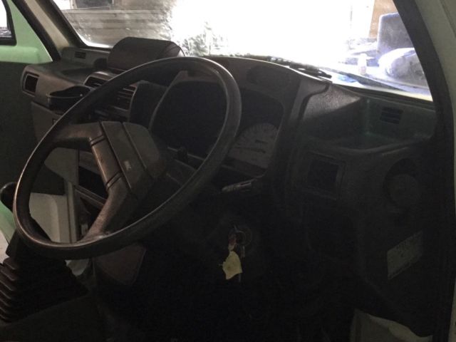 1992 Mitsubishi MINICAB U42T - photo 12
