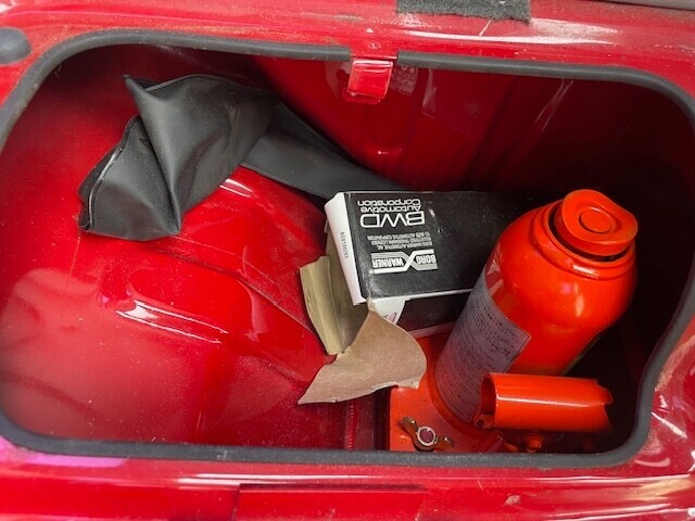 1988 Mitsubishi Montero - photo 10