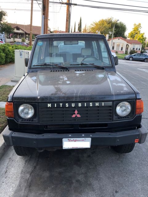1986 Mitsubishi Montero - photo 3