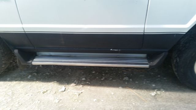 1990 Mitsubishi Pajero, Montero, Raider L044G - photo 10