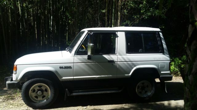 1990 Mitsubishi Pajero, Montero, Raider L044G - photo 5