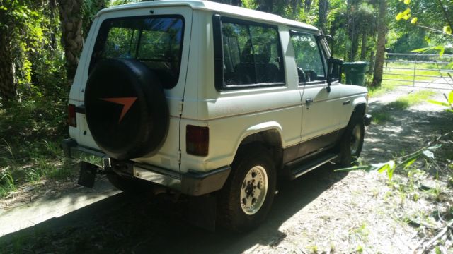 1990 Mitsubishi Pajero, Montero, Raider L044G - photo 7