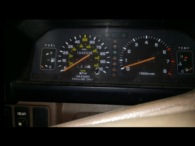 1988 Mitsubishi Van - photo 2