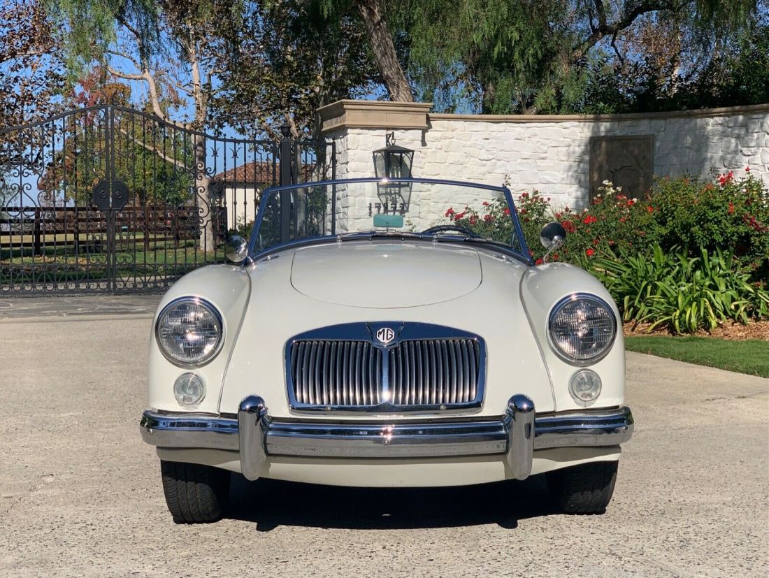 1960 MG MGA - "Old English White" - Recent $3k+ Svc - photo 2