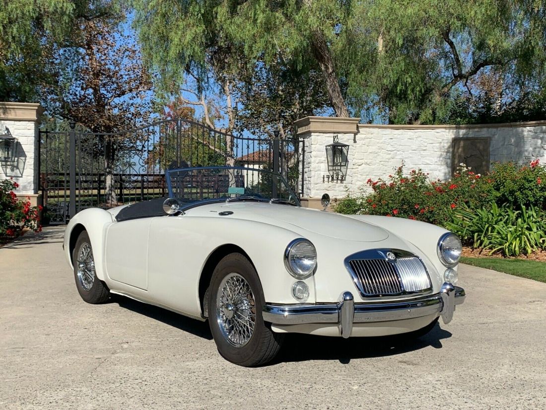 1960 MG MGA - "Old English White" - Recent $3k+ Svc - photo 3