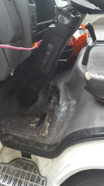1993 Isuzu NPR - photo 2