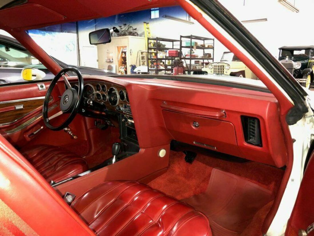 1977 Pontiac Grand Prix SJ - photo 11