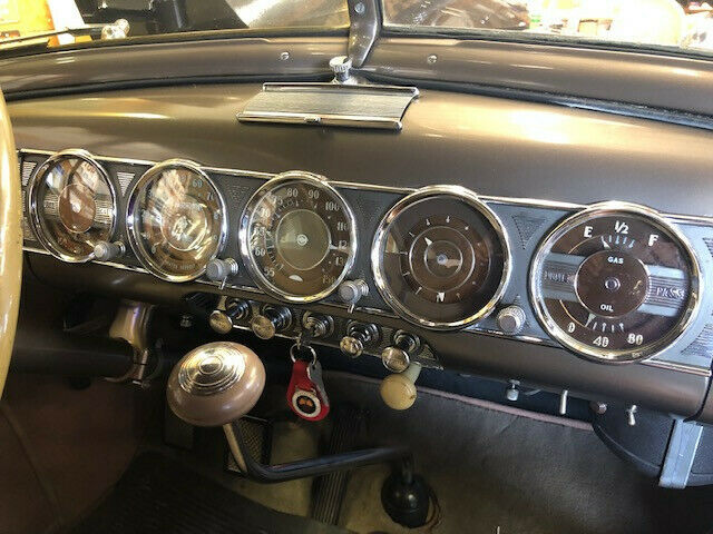 1938 Packard Super Eight Senior-Series - photo 9