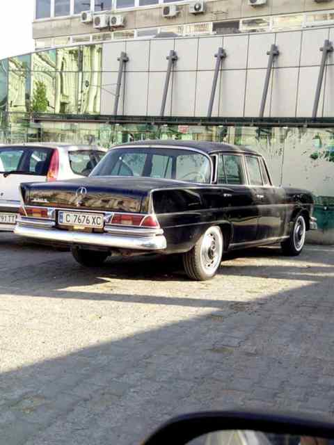 1967 Mercedes-Benz S-Class 4 door - photo 2