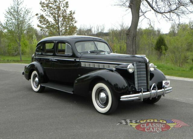 1938 Buick Special 4 Door Sedan - photo 8