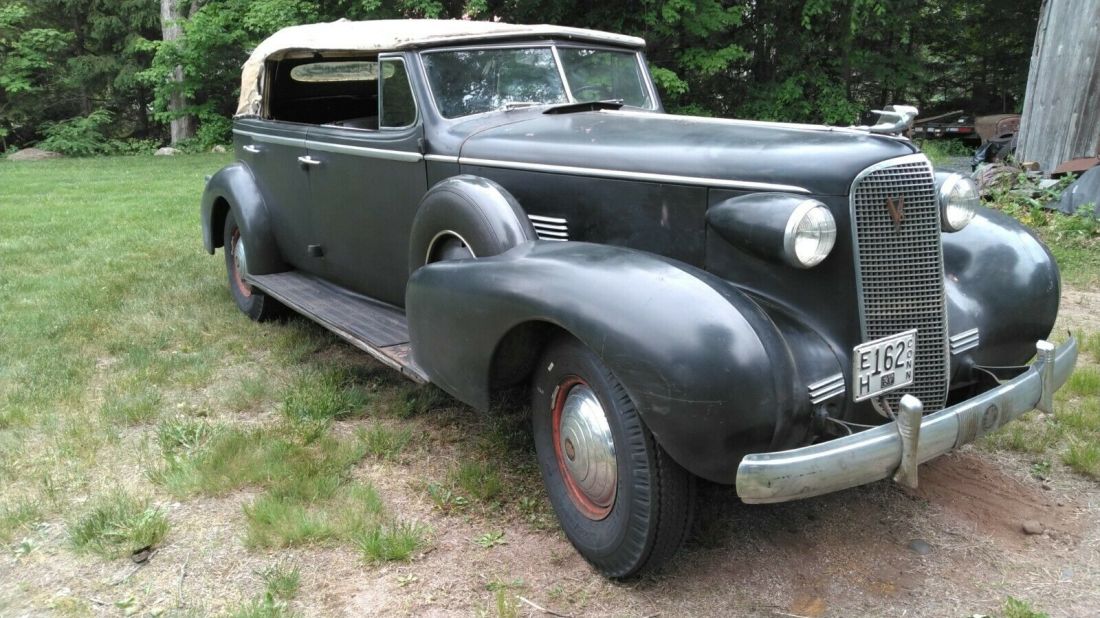 1937 Cadillac Fleetwood - photo 4