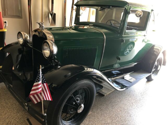 Model A 50 B Sports Coupe (Balsam Green/Black) 1930 Ford Model A Sport Coupe