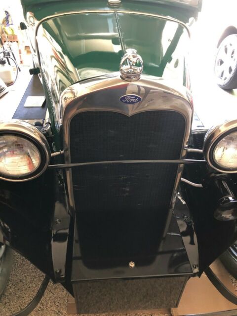 1930 Ford Model A Sport Coupe - photo 2