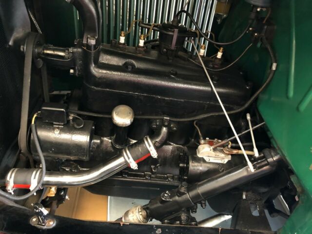 1930 Ford Model A Sport Coupe - photo 3