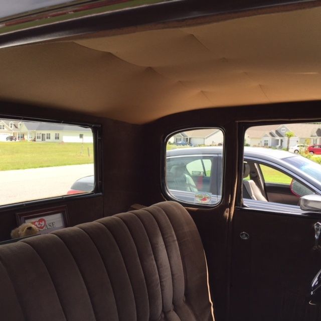 1930 Ford Model A Delux - photo 2