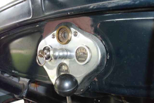 1928 Ford Model A - photo 6