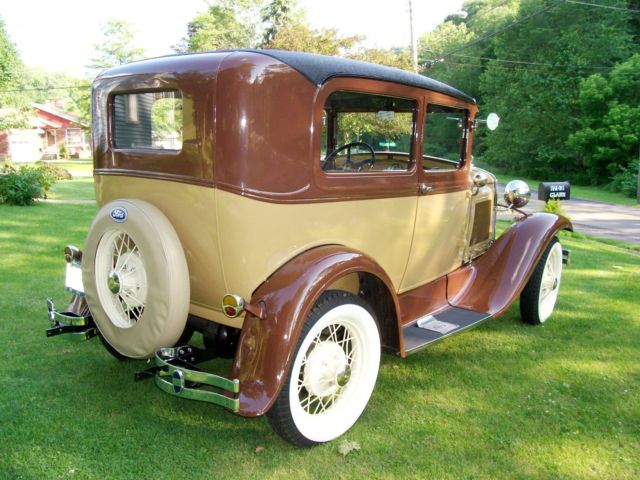 1930 Ford Model A - photo 2