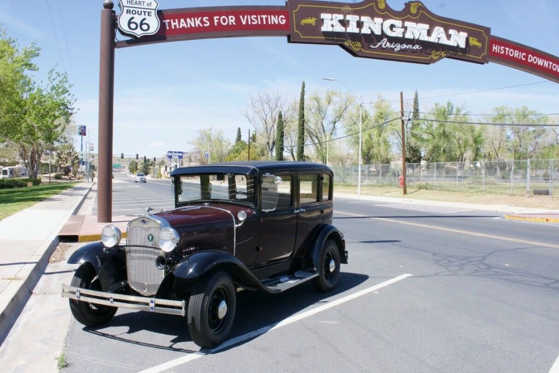 Model AV8 A-V8 Flathead V8 Air Cond. Restored Hot Rod Hotrod Classic '39 Trans 1930 Ford Model A V8