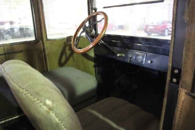 1920 Ford Model T - photo 8