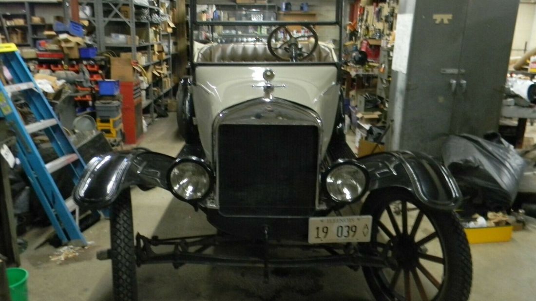 1921 Ford Model T SUPER NICE ROADSTER - photo 2