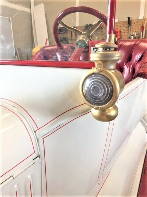 1918 Ford Model T Touring white body/red pin stripe - photo 12
