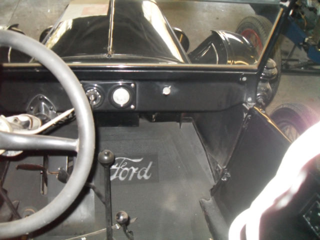 1925 Ford Model T - photo 3