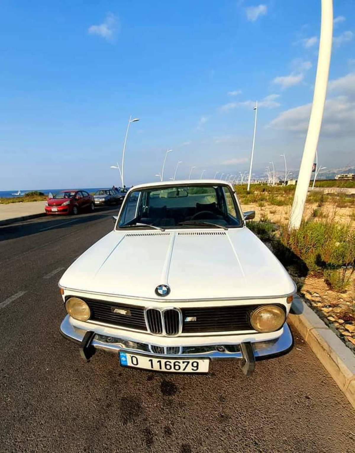 Model1973 BMW 2002 - 2dr Coupe Sedan 4-cyl. Manual - Super Car ! FREE SHIPPING 1973 BMW 2002